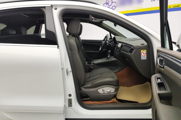 Used Porsche Macan 2017 Macan 2.0T
