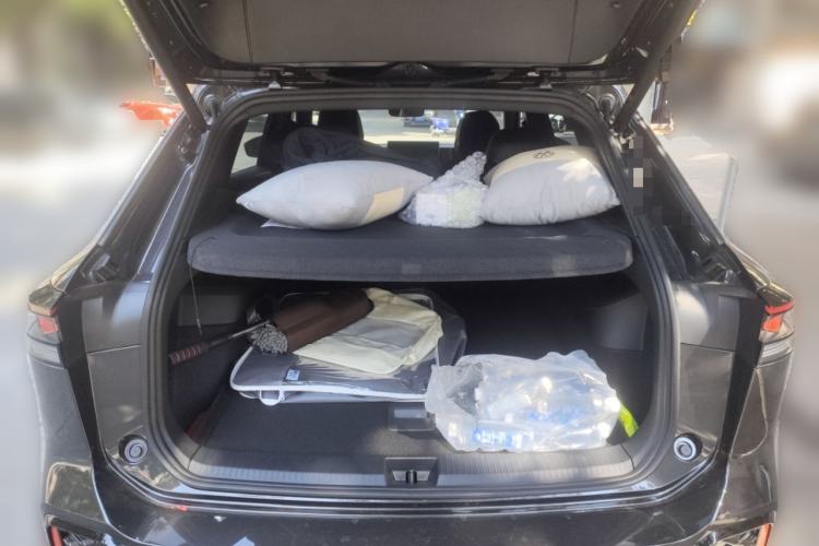 Used Volkswagen Tayron 2025 Tharu L 330TSI Two-Wheel Drive Elite City Package