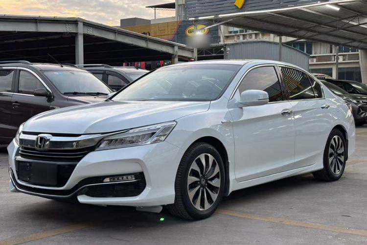Used Honda Accord 2016 Hybrid 2.0L Sharp Edition
