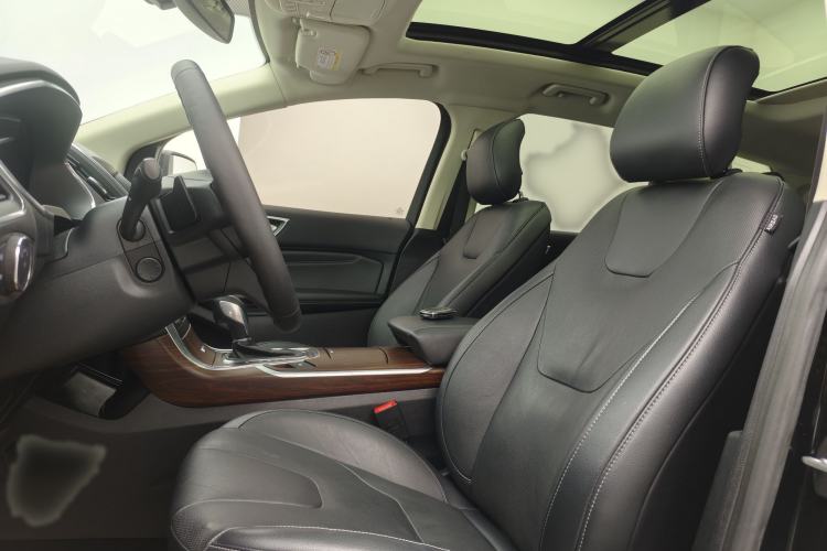 Used Ford Edge 2018 EcoBoost 245 Four-Wheel Drive Titanium 7-Seater
