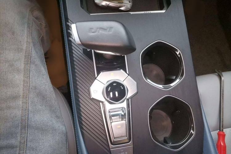 Used Changan UNI-K iDD 2023 Smart Electric iDD 1.5T 135km Smart Leading Model