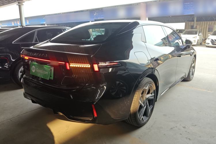 Used Lynk & Co 07 2024 EM-P 126 Long-Range Halo
