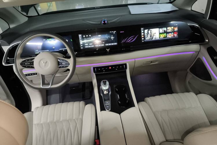 Used VOYAH Dream 2022 Low-Carbon Edition Dream+ Smart Enjoyment Package
