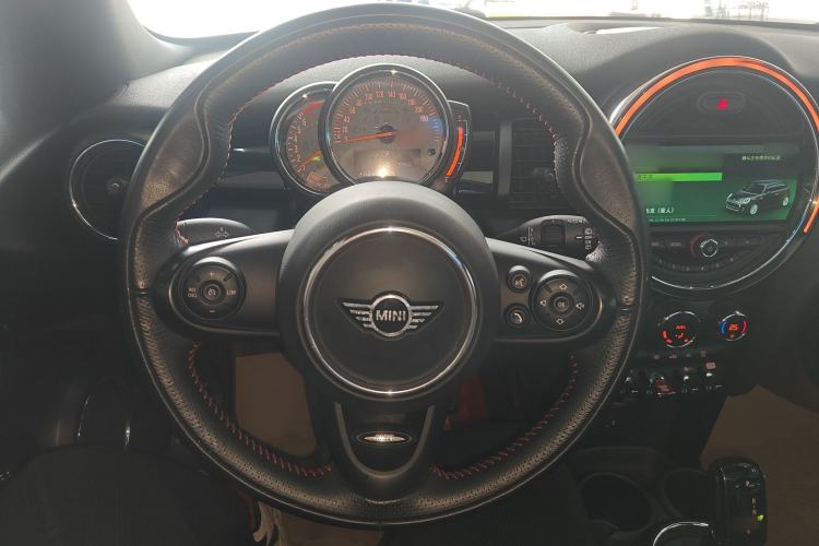 Used  MINI 2018 1.5T COOPER Racing Driver