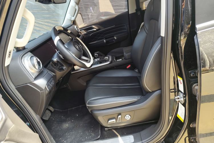 Used Tank 300 2023 City Edition 2.0T—Stylish as Ever
