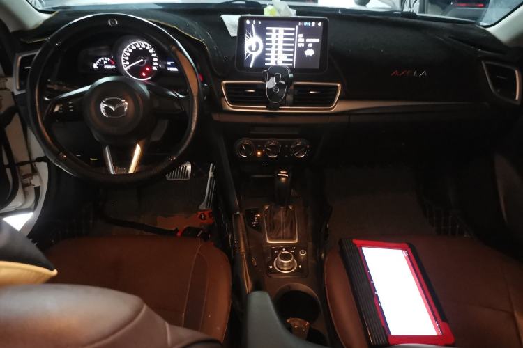 Used Mazda Mazda 3 Axela 2017 Sedan 1.5L Automatic Comfort Model Emission Standard China V