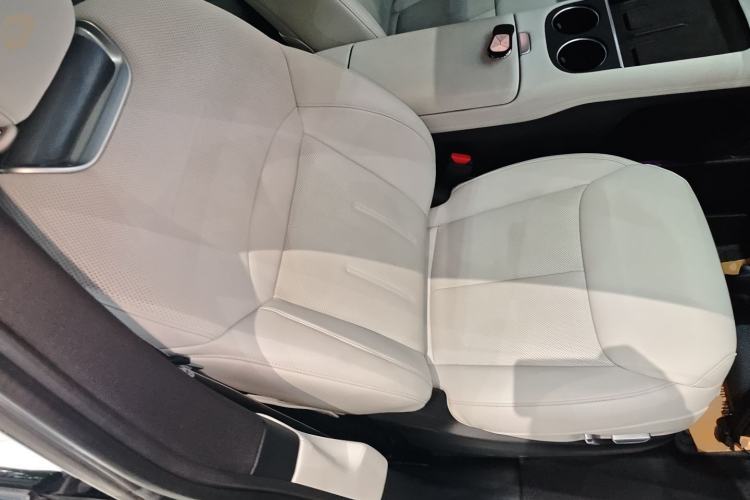 Used XPeng G6 2023 700 Four-Wheel Drive Performance Max
