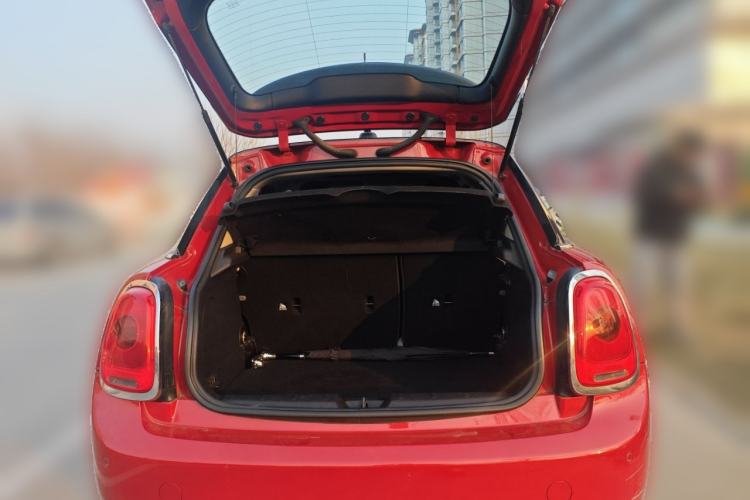 Used  MINI 2016 1.5T COOPER Five-Door Edition
