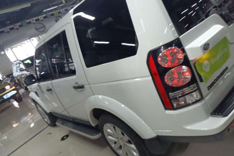 Used Land Rover Discovery 2014 3.0 SC V6 SE
