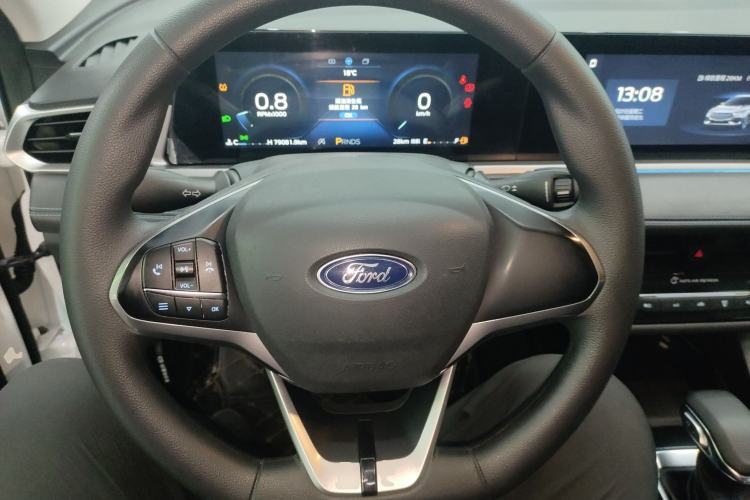 Used Ford Escort 2021 1.5L Automatic Platinum Edition