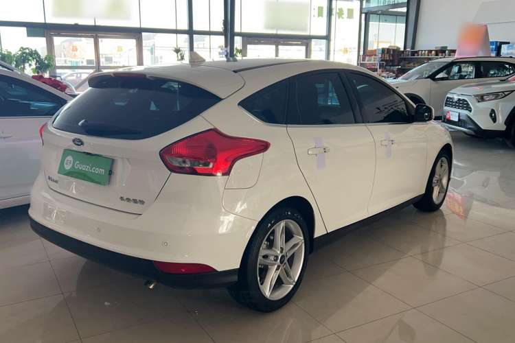 Used Ford Focus 2020 Hatchback Classic 1.5L Automatic Trendy Model