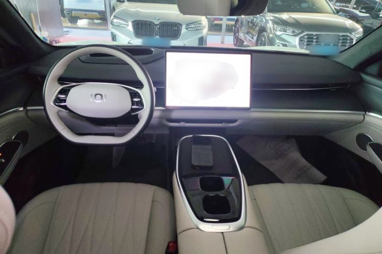 Used  A07 2025 All-Electric "True Fragrance" Edition 710-Mile Long-Range Version