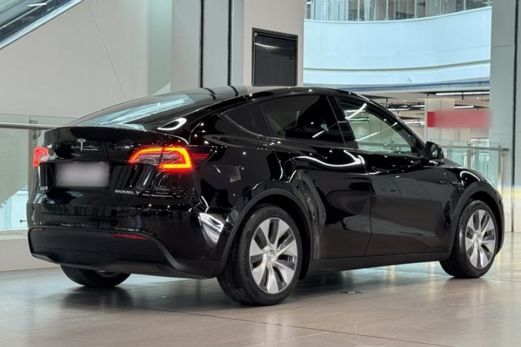 Used Tesla Model Y 2022 Rear-Wheel-Drive Version