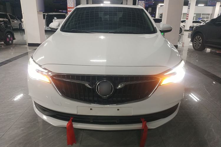 Used Buick GT 2018 18T Automatic Elite Model
