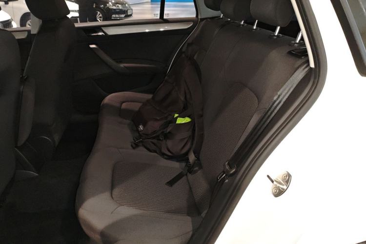 Used Volkswagen Santana 2015 HaoNa 1.6L Manual Fashion Edition
