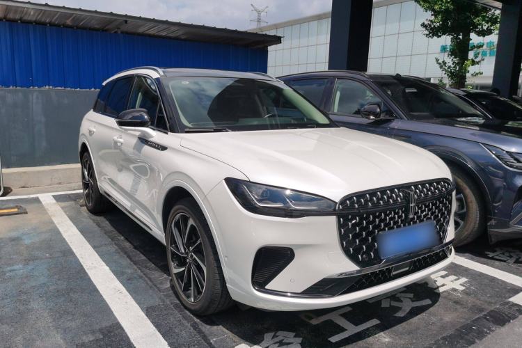 Used Lincoln Corsair 2024 2.0T Four-Wheel Drive Prestige Edition
