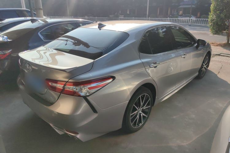 Used Toyota Camry 2021 2.0S FENGSHANG Edition
