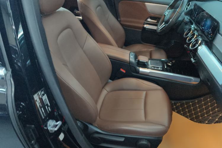 Used Mercedes-Benz GLB 2022 Second Facelift GLB 200 Dynamic Edition
