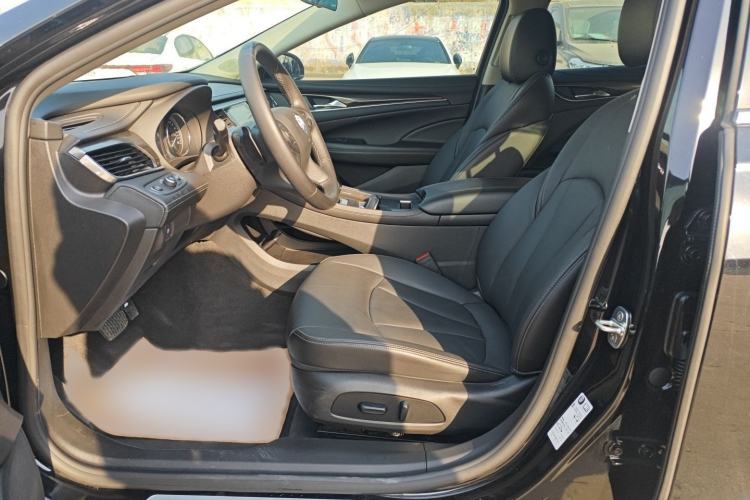 Used Buick LaCrosse 2022 652T Luxury Version
