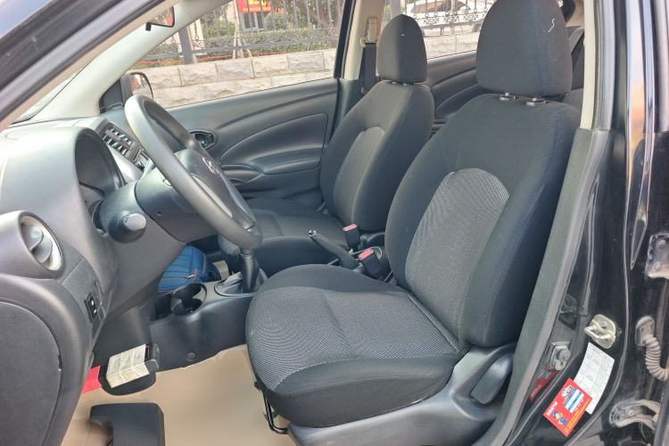 Used Nissan Sunny 2015 1.5XE Manual Comfort Edition
