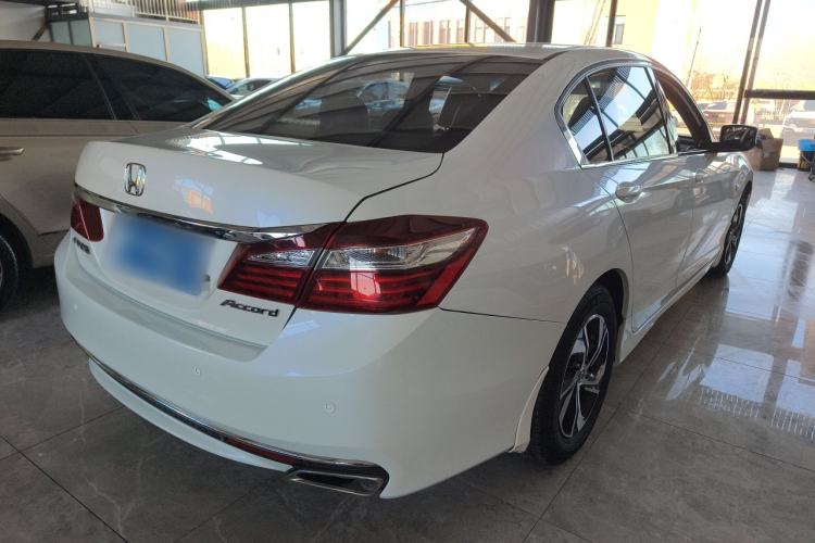 Used Honda Accord 2016 2.0L Comfort Edition
