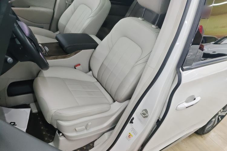 Used GAC Trumpchi M8 2018 320T Luxury Edition
