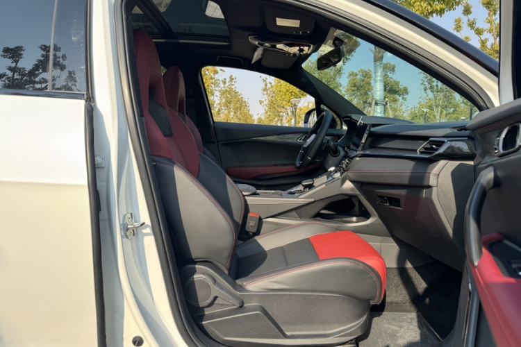 Used Lynk & Co 06 2020 1.5T JinPro model
