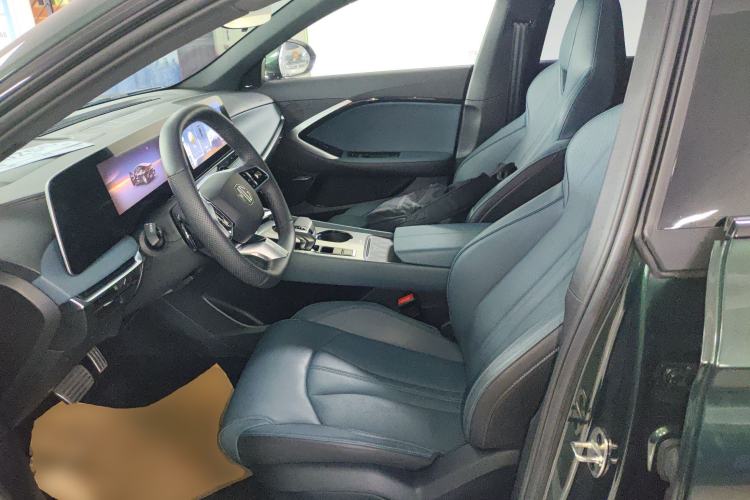 Used MG 7 2023 2.0T Automatic Hunter Luxury Edition
