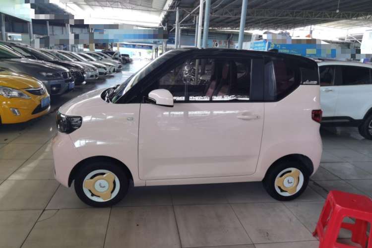 Used Wuling Hongguang MINIEV 2022 Macaron Premium Model – Lithium Iron Phosphate