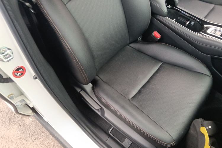 Used Honda Vezel 2020 1.5L CVT Elite Edition
