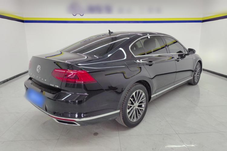 Used Volkswagen Magotan 2020 330TSI DSG Luxury Edition
