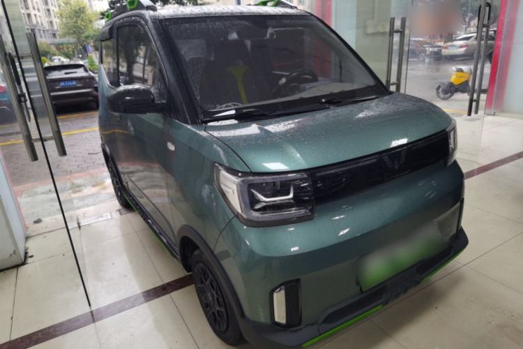 Used Wuling Hongguang MINIEV 2022 GAMEBOY 200km Gaming Edition with Lithium Iron Phosphate
