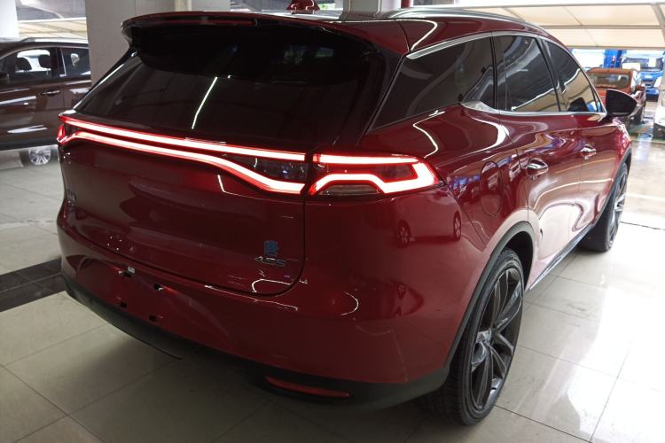 Used BYD Tang New Energy 2018 DM 2.0T All-Wheel Drive Smart Connectivity Luxury Model 7 Seats China V Emission Standard