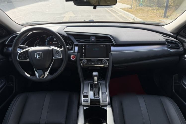 Used Honda Civic 2016 220TURBO CVT Prestige Edition
