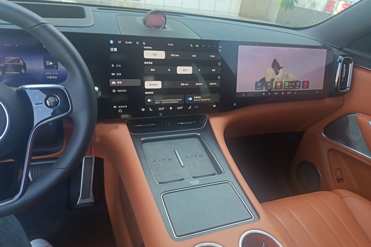 Used Hima AITO M8 2025 Extended-Range Max+ Version 53.4 kWh 6-Seater Edition
