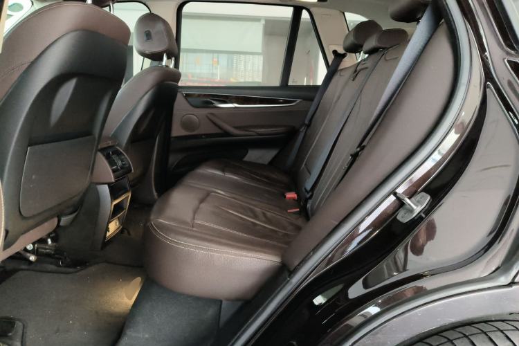 Used BMW X5 2017 xDrive28i
