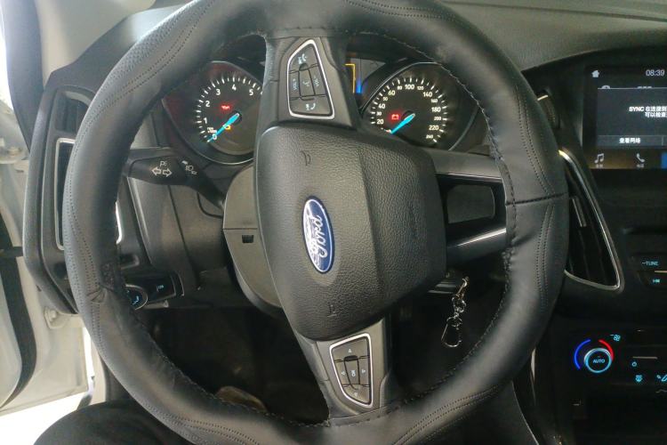 Used Ford Focus 2018 Hatchback Classic EcoBoost 180 Automatic Elite Model
