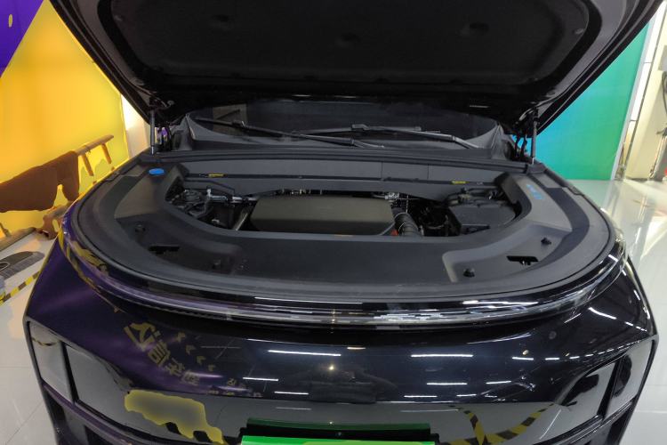 Used Li Auto L8 2024 PRO Model
