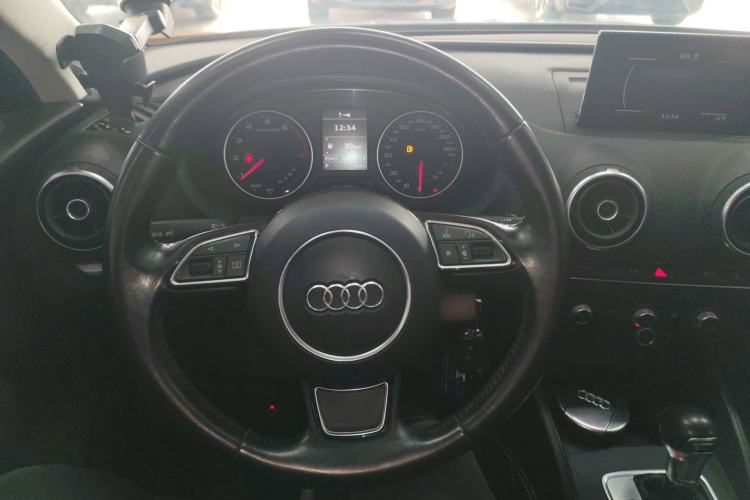 Used Audi A3 2015 Limousine 35 TFSI Millionth Anniversary Intelligent Leading Model