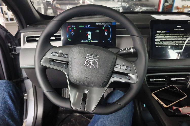 Used BYD Qin PLUS 2025 DM-i Smart Drive 55KM Leading Model
