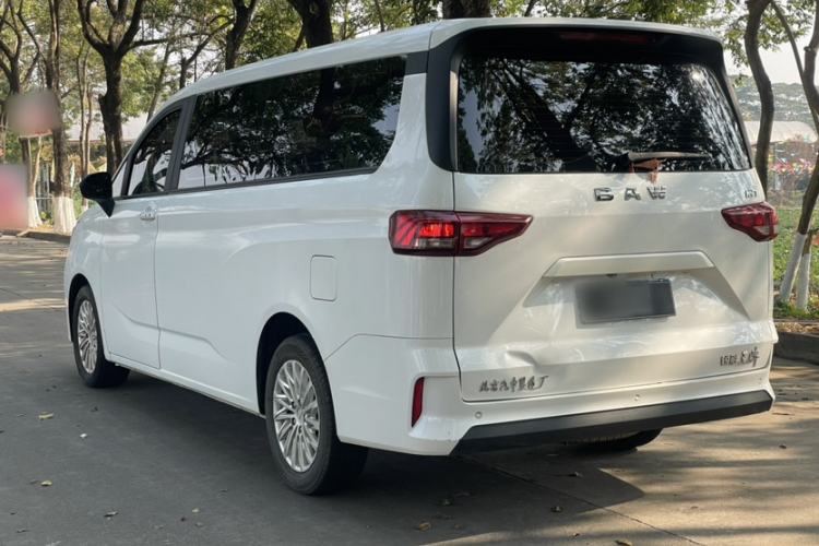 Used  Ruisheng Ace M7 2023 2.0L Automatic Long Wheelbase Business Version 9 Seats