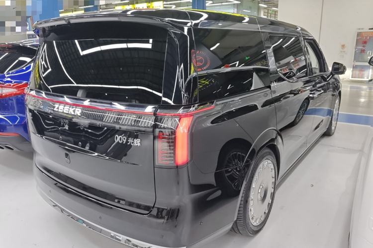 Used Zeekr 009 2024 GAC Trumpchi
