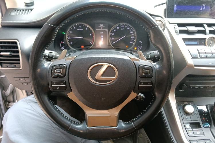 Used Lexus NX 2015 200T All-Wheel-Drive Fēngshàng Edition
