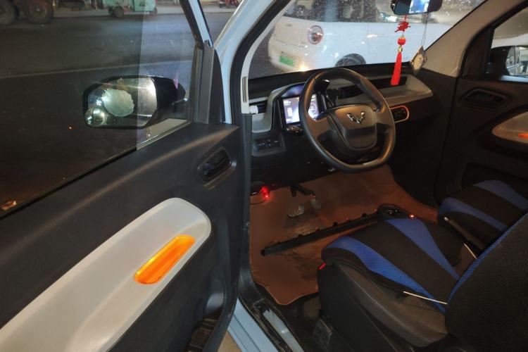 Used Wuling Hongguang MINIEV 2020 Freedom Version Lithium Iron Phosphate
