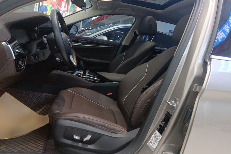 Used BMW 5 Series 2021 525Li Luxury Package