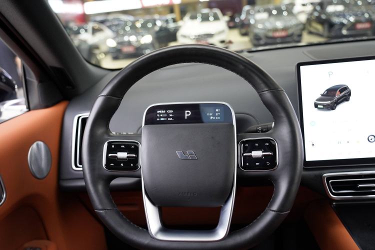 Used Li Auto L8 2023 Pro Model
