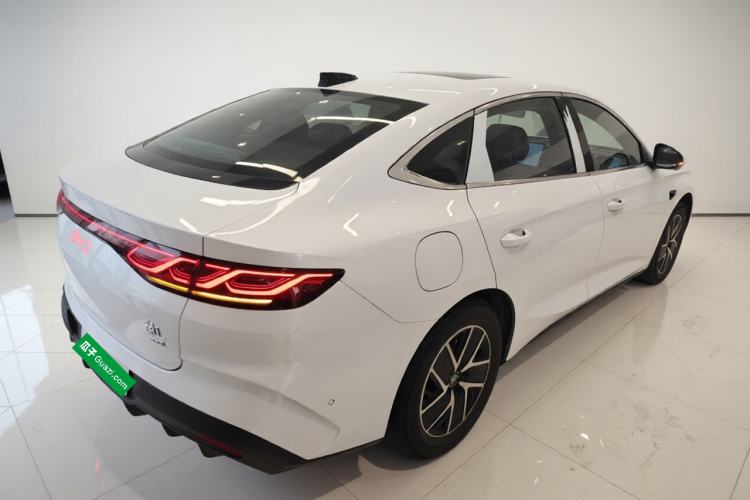 Used BYD Qin L 2025 DM-i Smart Drive 120KM Superior Model
