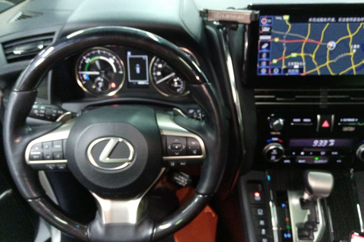 Used Lexus LM 2020 300h Seven-Seat Elegant Edition
