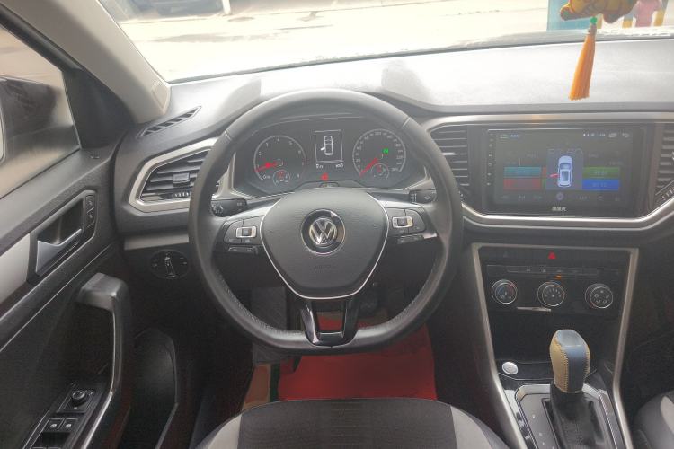 Used Volkswagen T-ROC 2019 230TSI DSG Two-Wheel-Drive Advanced Version China VI Standard