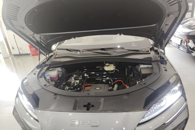 Used BYD Song PLUS New Energy 2025 EV 520km Premium Version
